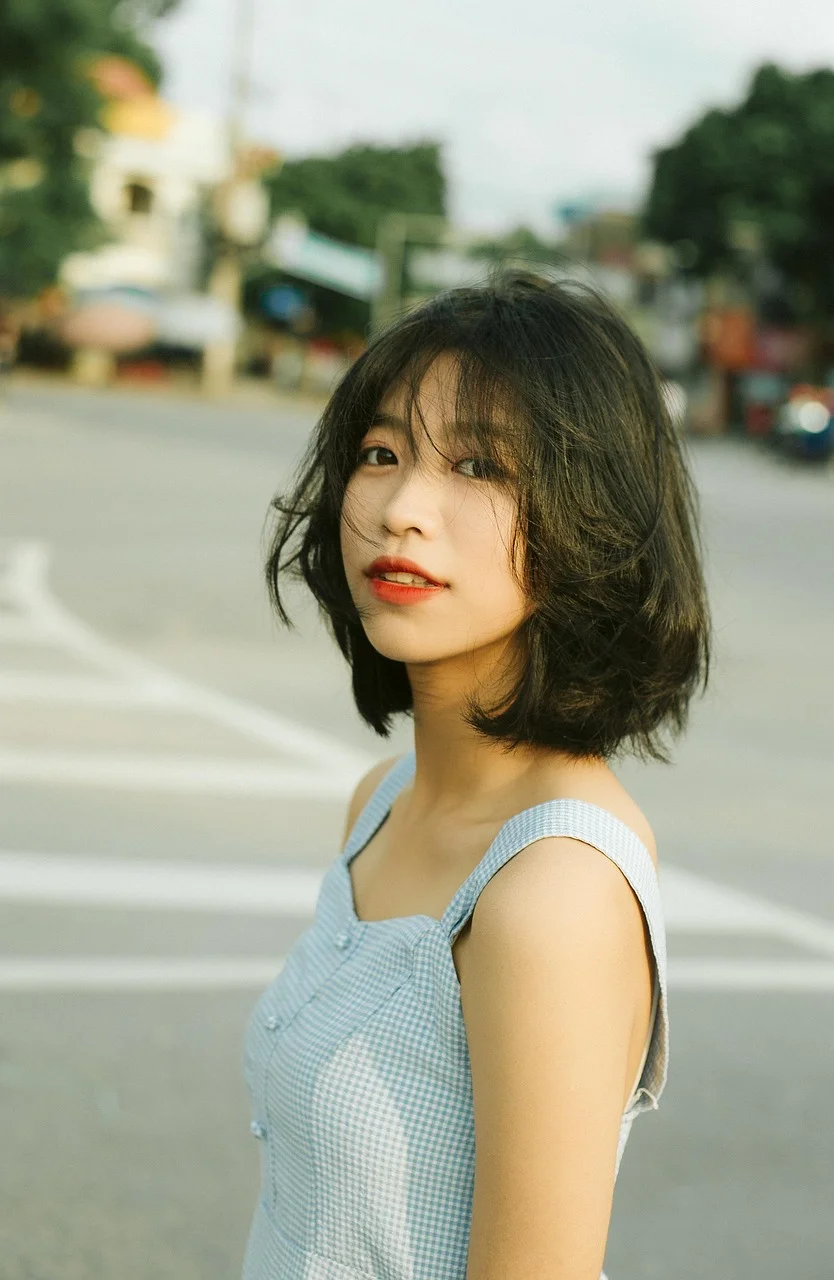 免费看片传媒创始人张艺萌